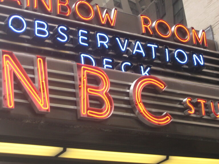 Larry David to Join Saturday Night Live as Newest Cast Member
