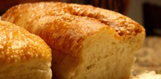 Oprah Checks Into Rehab; Addicted to Bread