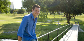 Bernie Sanders Supporter Goes Whole Day without Mentioning Candidate’s Name