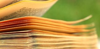 Kanye West to Return to College